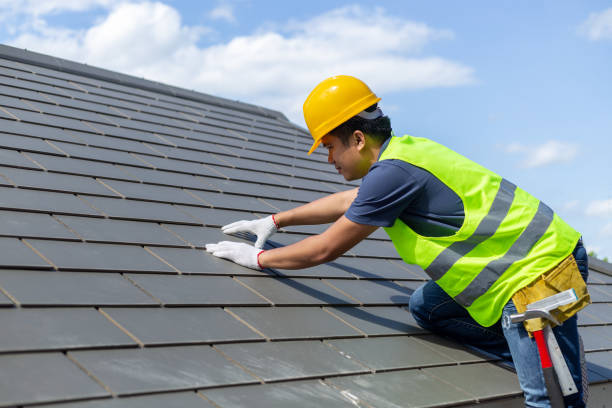 Best Emergency Roof Repair  in Redgranite, WI